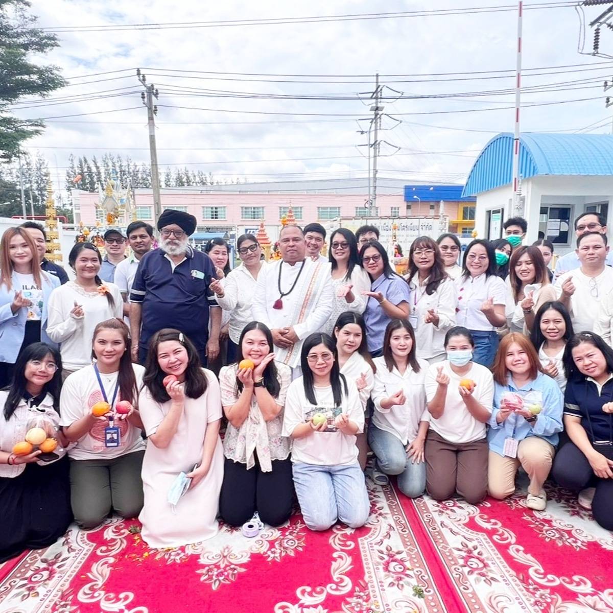 ๙.๙.๖๙ บวงสรวงตศาลพระพรหมเจ้าที่