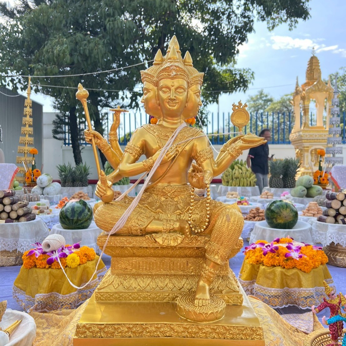 ตั้งศาลพระพรหม บ.ฮามากาวะ